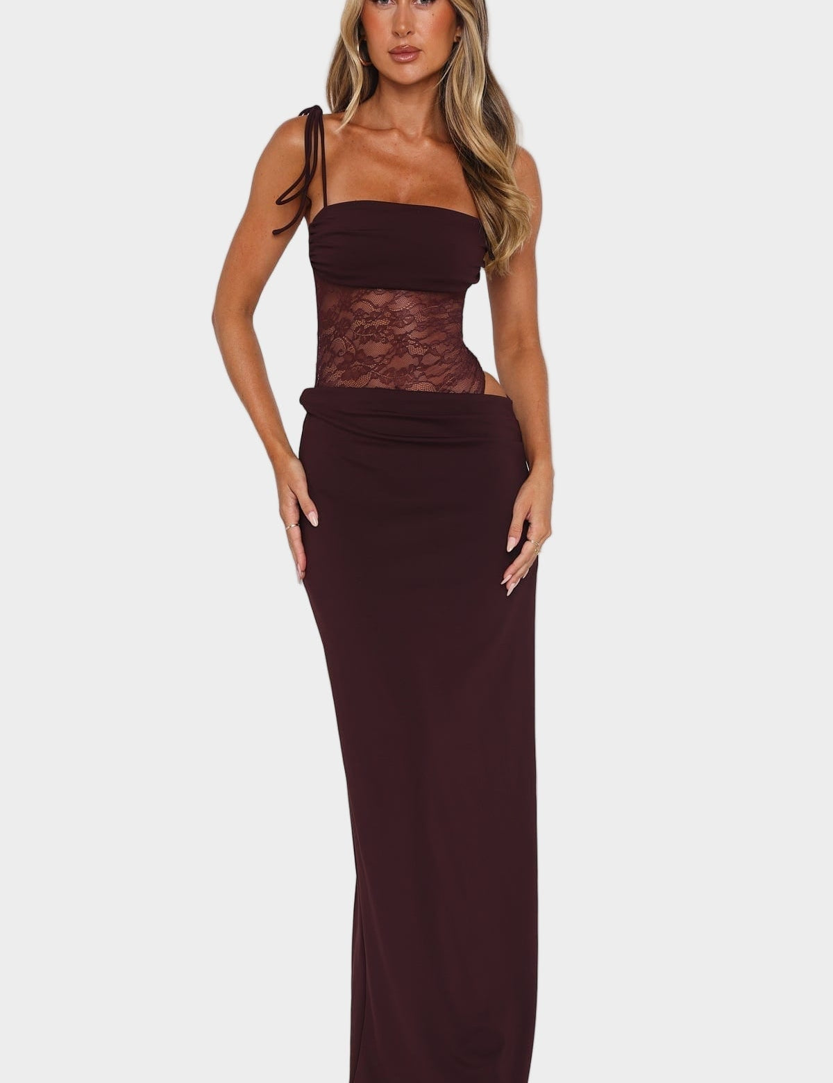 Μάξι Φόρεμα με Χαλαρή Ροή και Εκλεπτυσμένη Φινέτσα