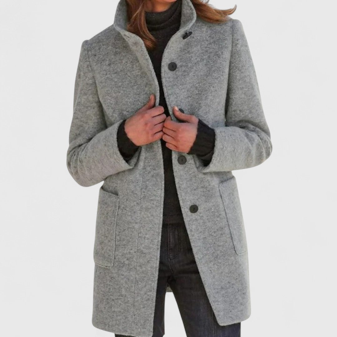 Βενετία - Κλασικό παλτό με διακριτική πολυτέλεια