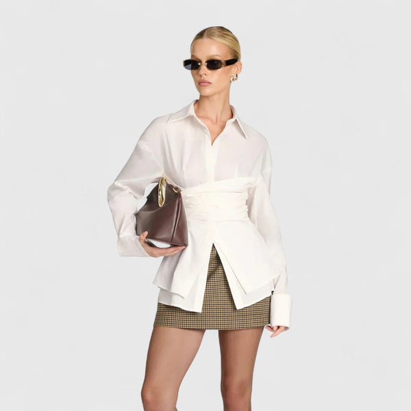 Θεοφανία  - Μπλούζα με δαντέλα και V-λαϊμόκοψη για κομψή άνεση και διαχρονικό στυλ