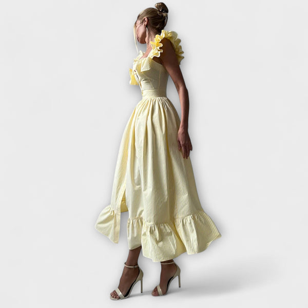 Φόρεμα με Πτυχώσεις