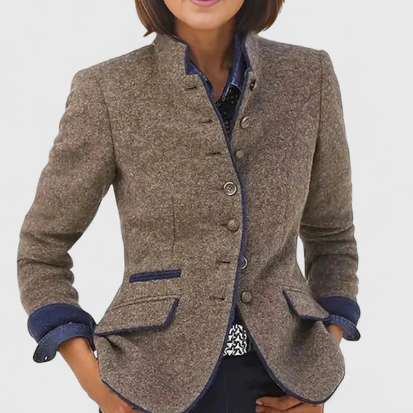 Ευδοκία - Διαχρονικό σακάκι με εκλεπτυσμένη κομψότητα και άψογη εφαρμογή