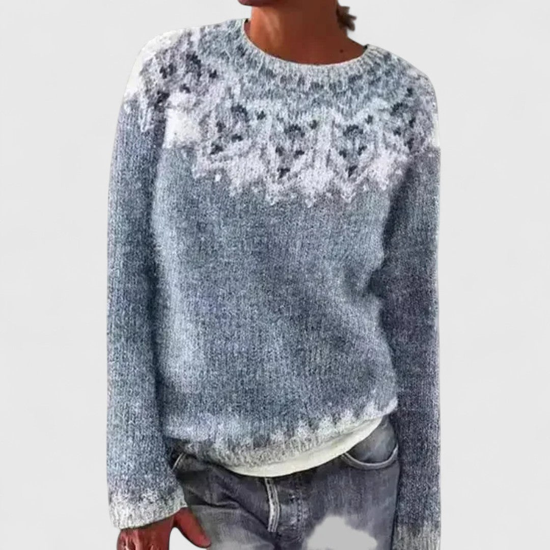 Κυριακή - Ρετρό πουλόβερ με νησιώτικη κομψότητα και διαχρονική άνεση